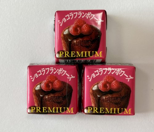 チロルチョコのプレミアムショコラフランボワーズ